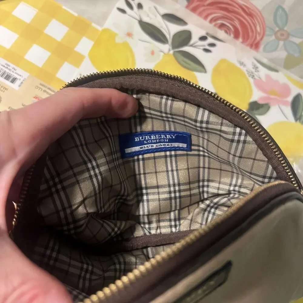 VINTAGE Burberry BLUE LABEL Makeup Cosmetic Bag bag Brown Beige Checkered Inside